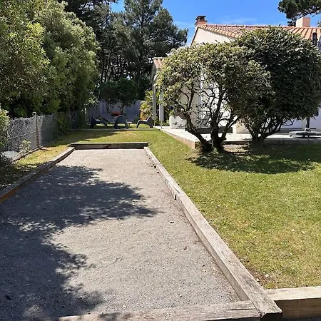 Maison Familiale Bord De * Préfailles