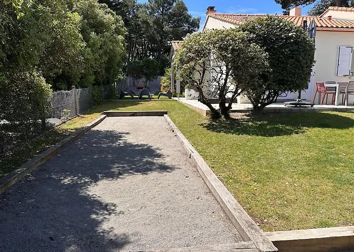 Maison Familiale Bord De * Préfailles